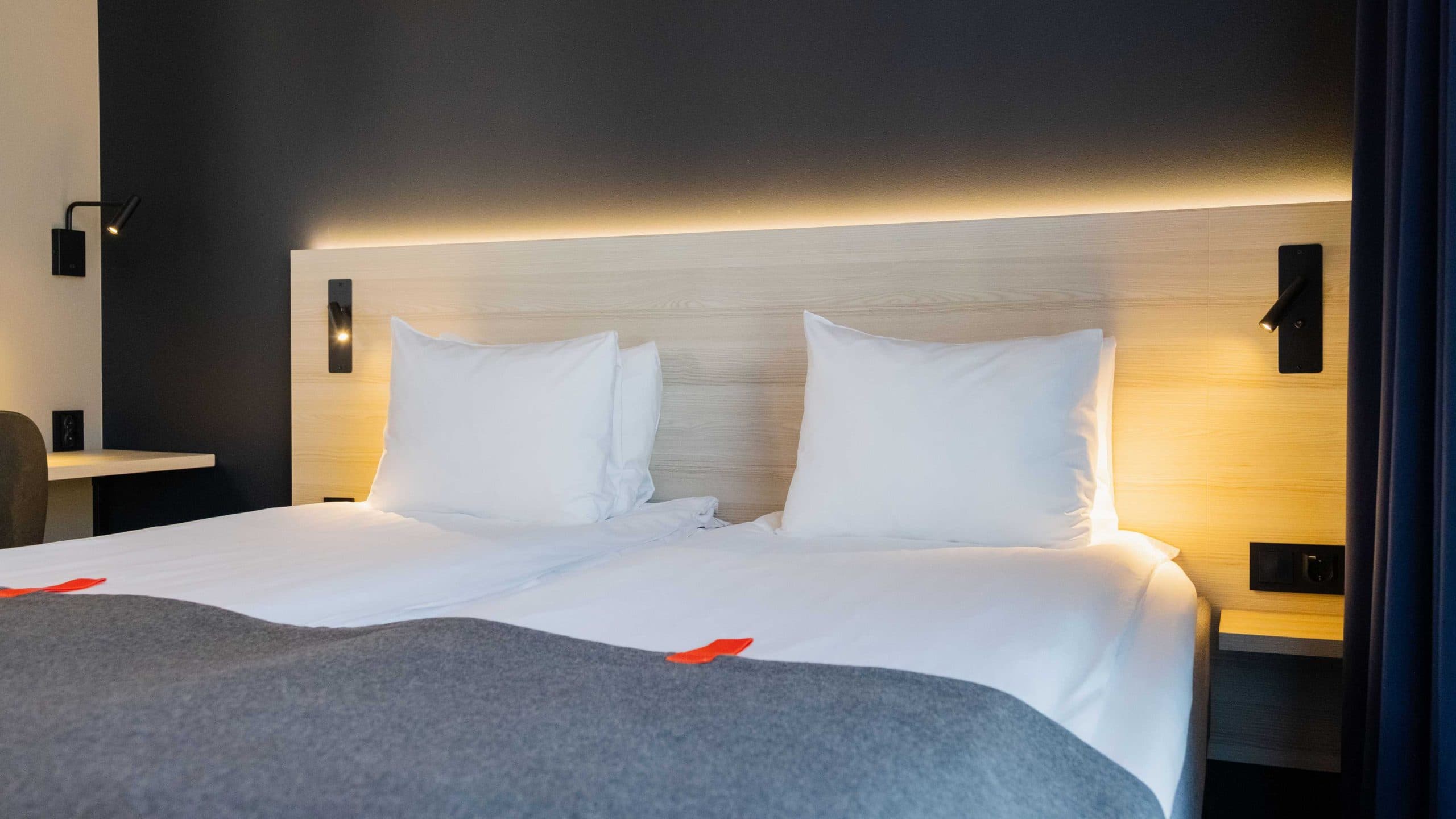 picture of the double bed in the family loft room